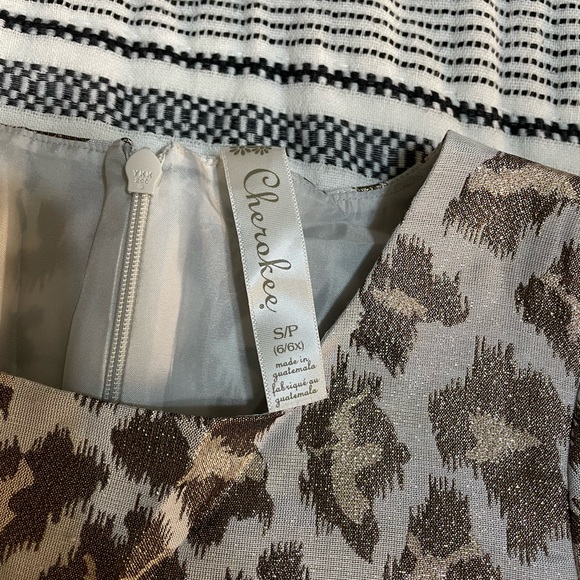 Cheetah kid top  5/$25 💚💜 - Picture 2 of 2